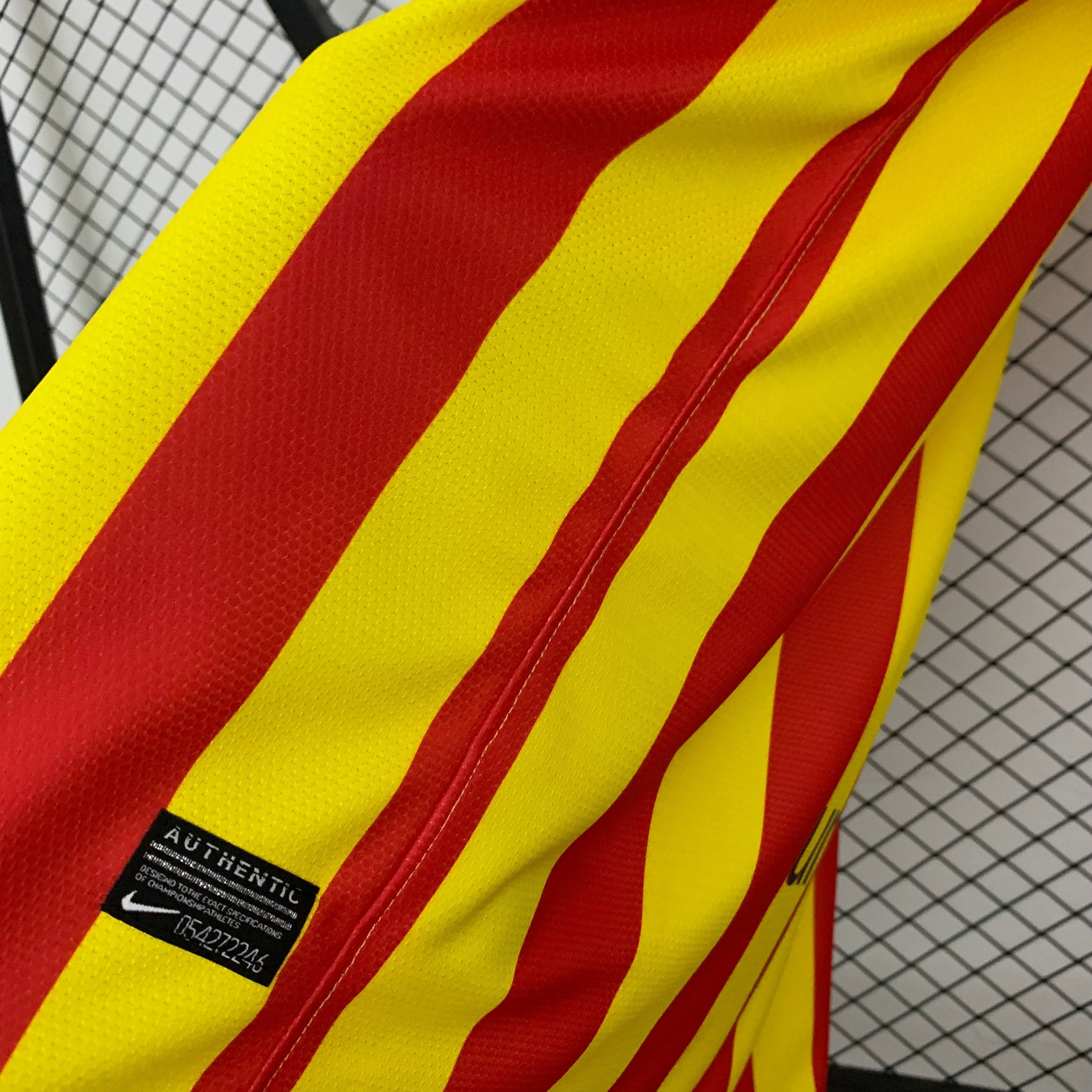 FC BARCELONA CLASSIC T-SHIRT 1998-99