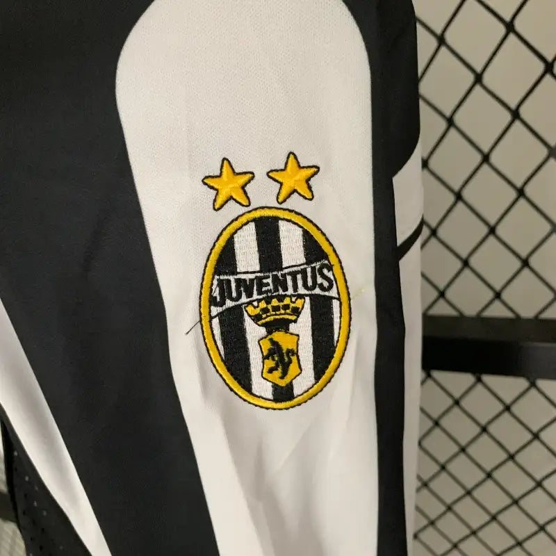 JUVENTUS TURIN CLASSIC LONG SLEEVE SHIRT 1997-98